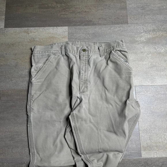 SOLD Carhartt Mens Work Pants XL - Picture 2 of 4